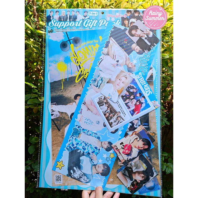 STRAY KIDS - SET DE PAPELERÍA