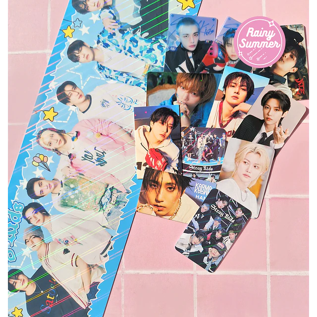 STRAY KIDS - SET DE PAPELERÍA
