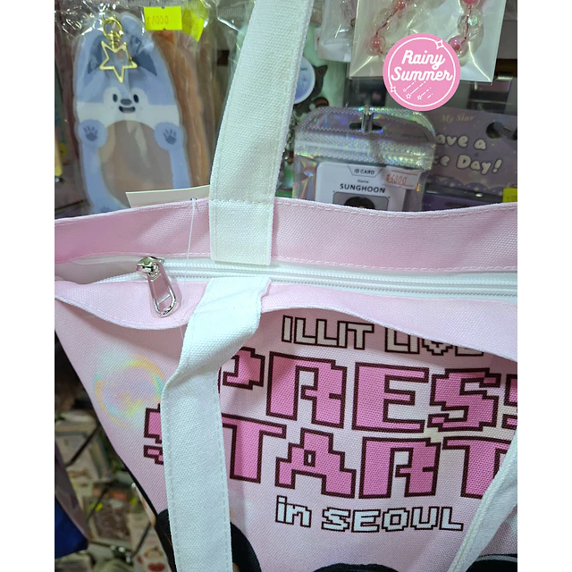 ILLIT - TOTEBAGS CON CIERRE