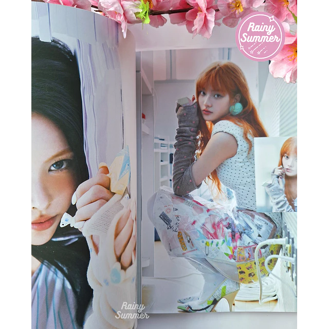 ILLIT - PHOTOBOOK