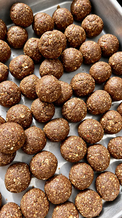 Bolinhas Energéticas Terra | Amendoim & Cacau