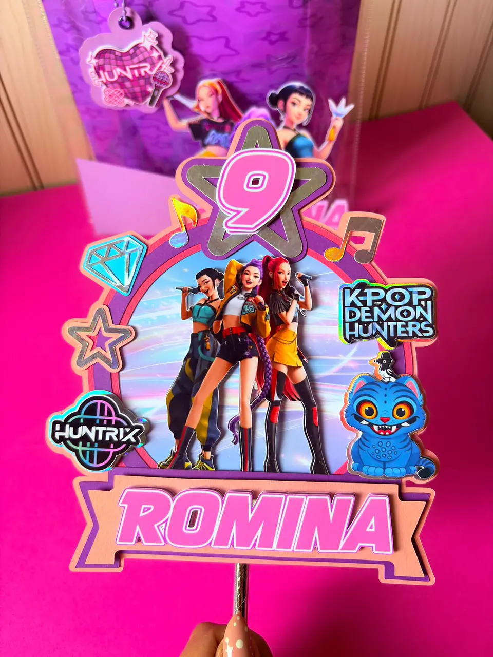 CAKE TOPPER GUERRERAS KPOP 1