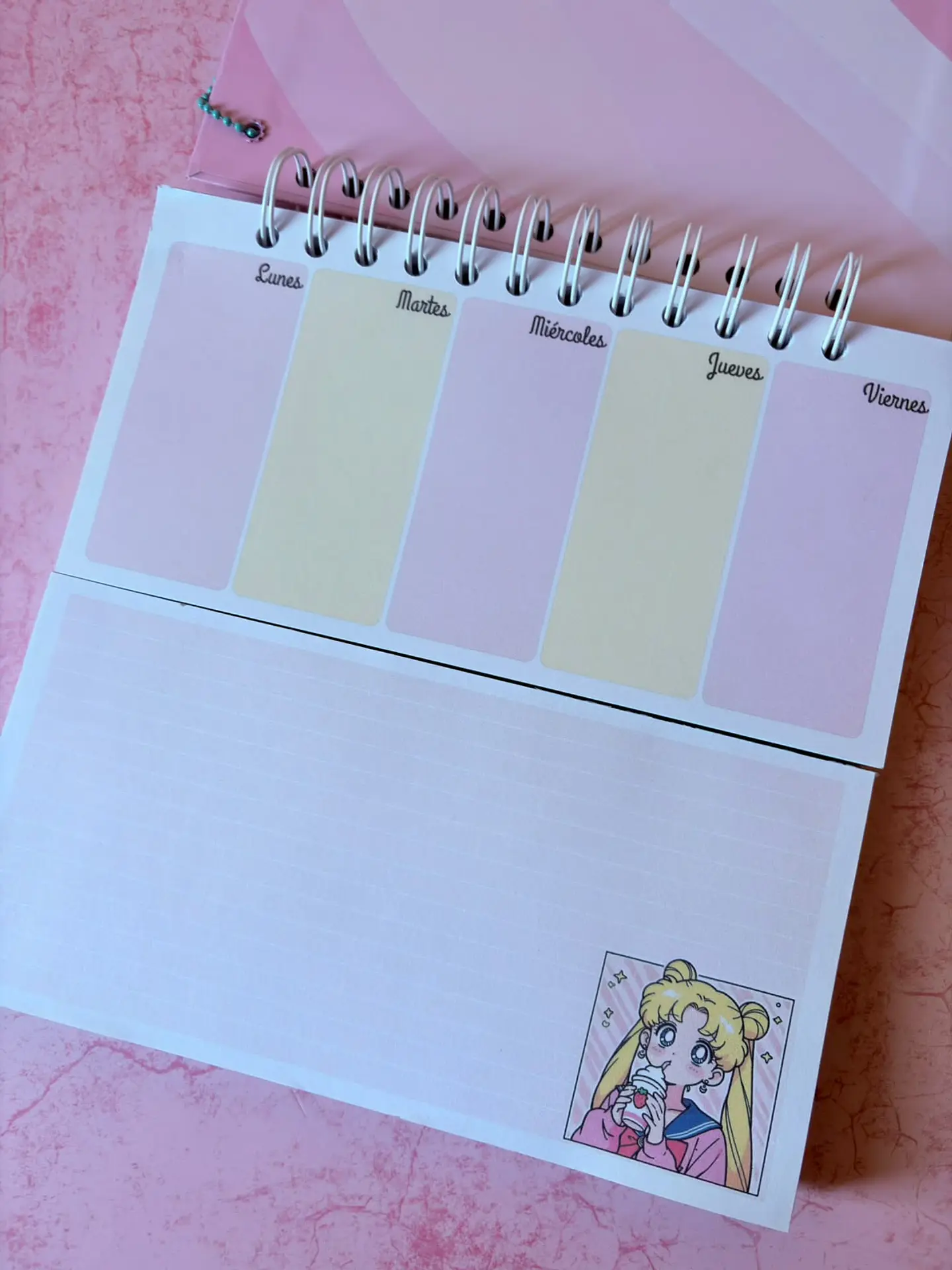 AGENDA SAILOR MOON HELADO 3