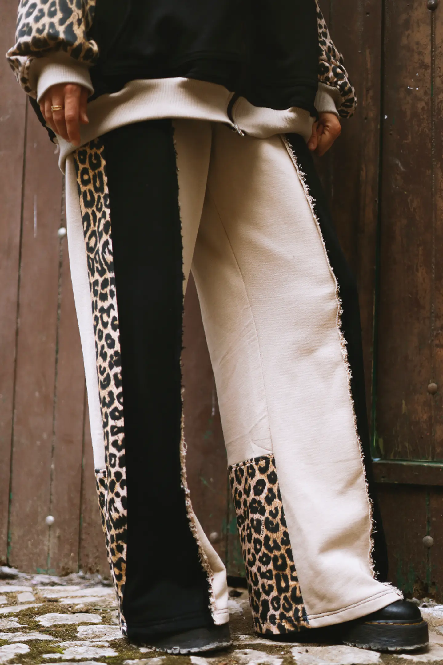 LION PANTS LEO 11