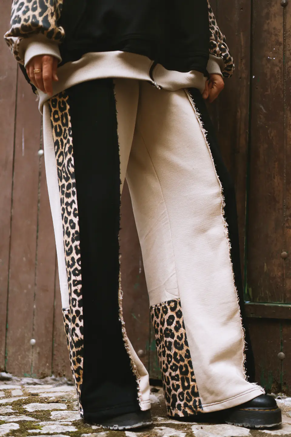 LION PANTS LEO 11