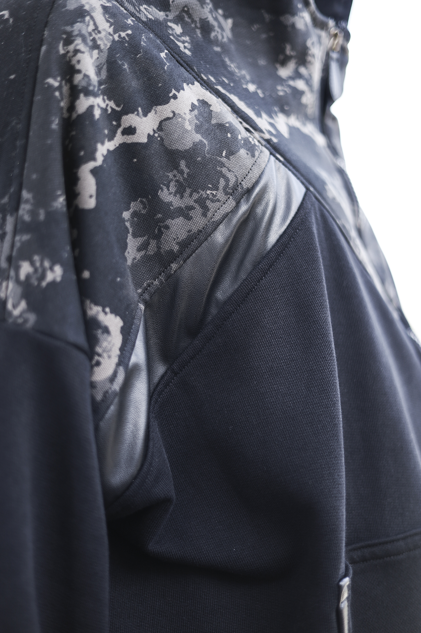 PANTHERA BOMBER NO GENDER 11