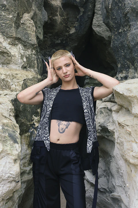 KUMO VEST Snake Fance