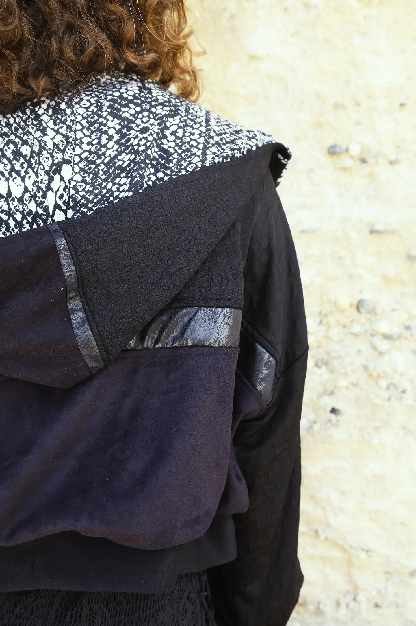 ECHO CROP JACKET 9
