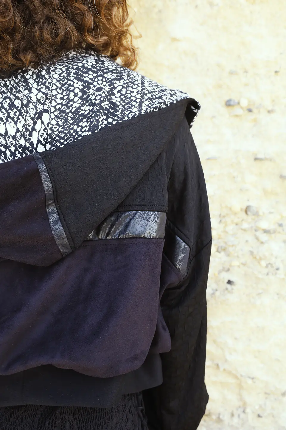 ECHO CROP JACKET 9