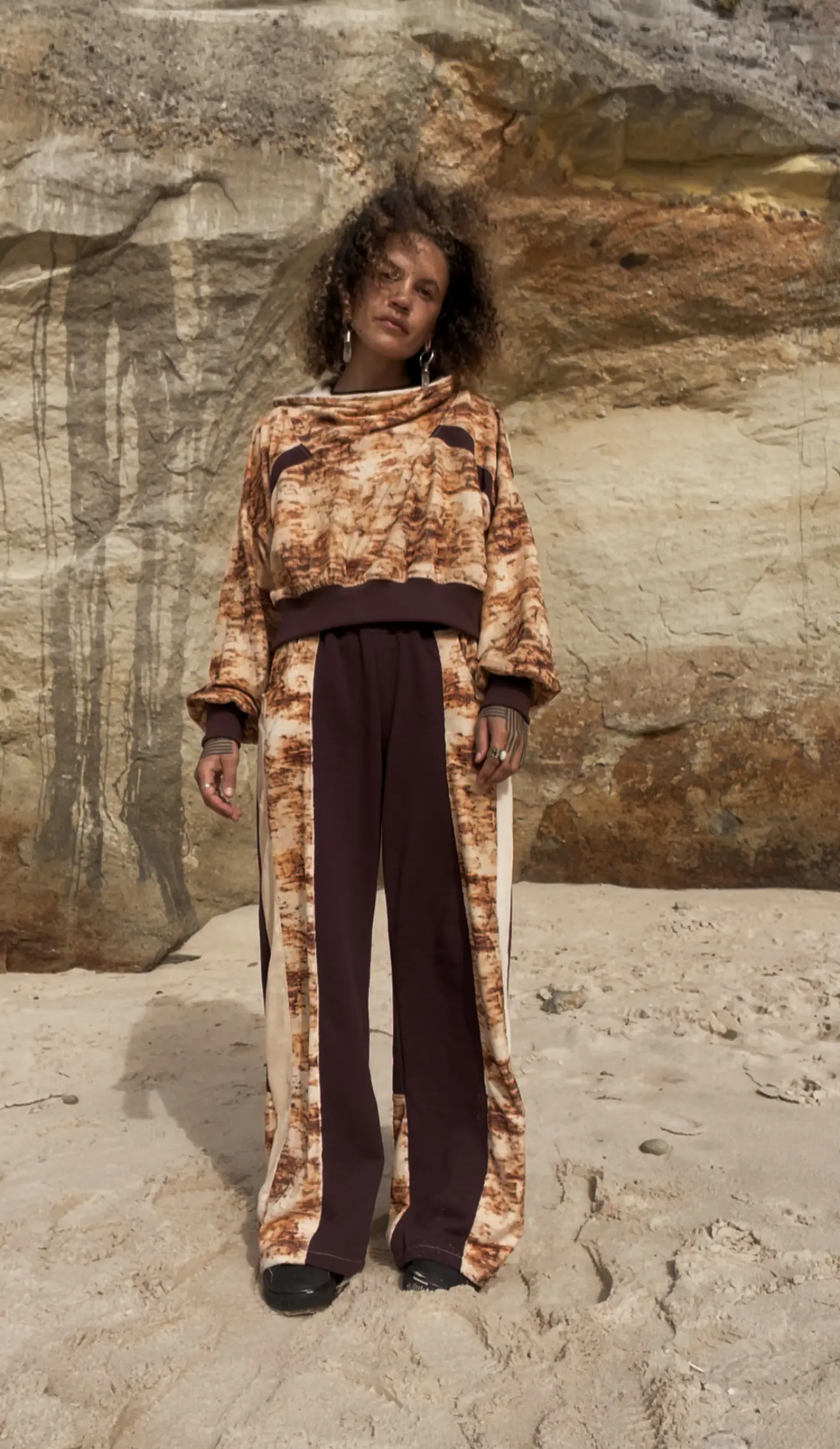 CROP CHEETAH HOODIE  1