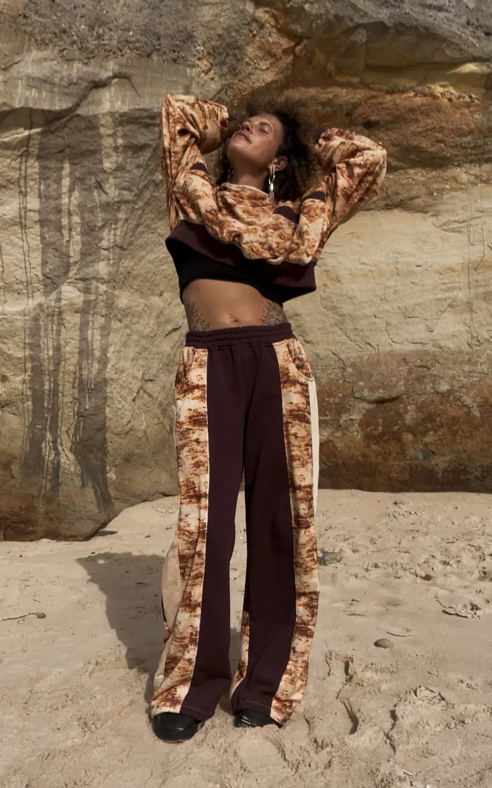 CROP CHEETAH HOODIE  2