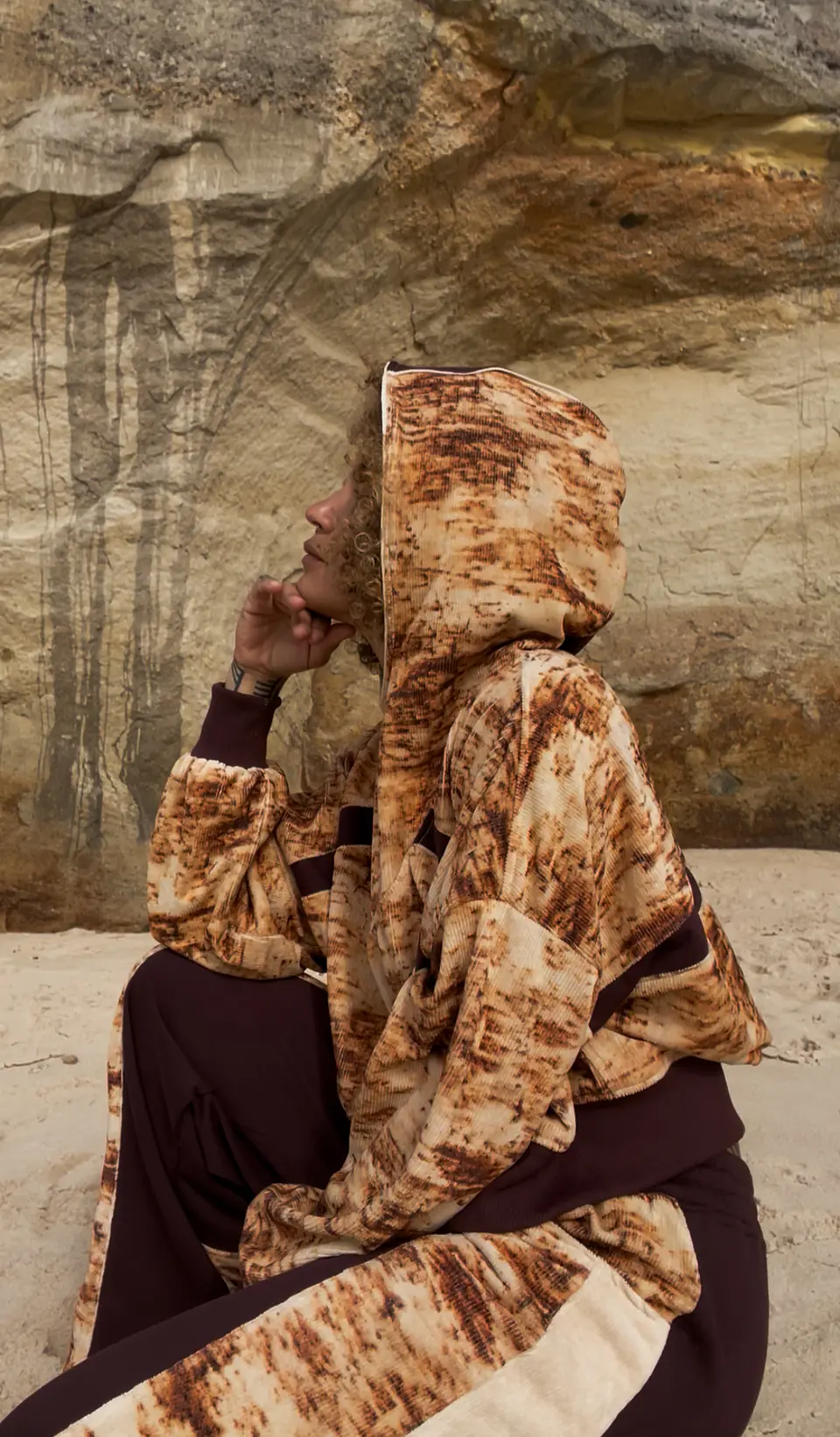 CROP CHEETAH HOODIE  3