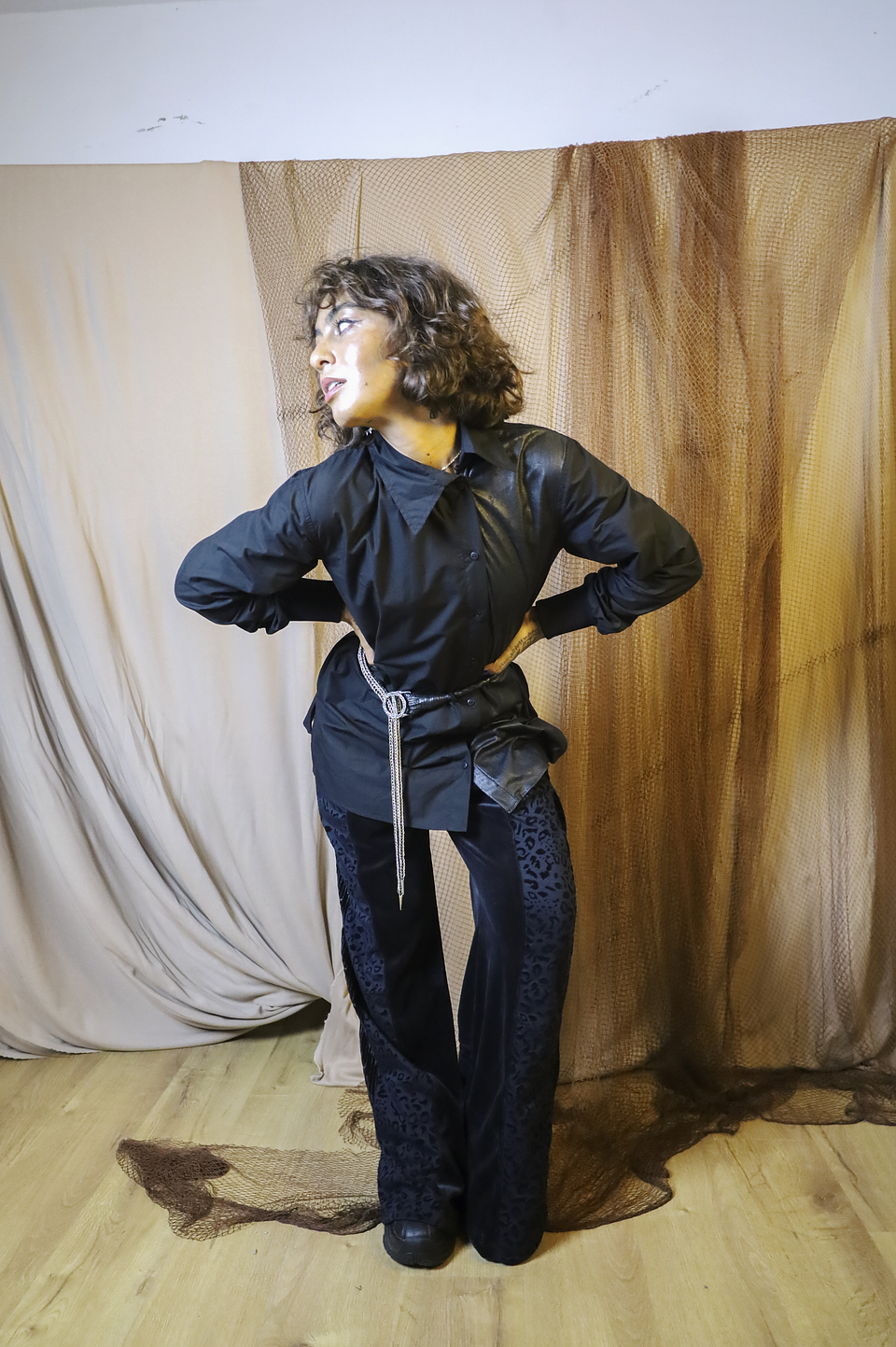 WAVE ASYMMETRIC SHIRT 8