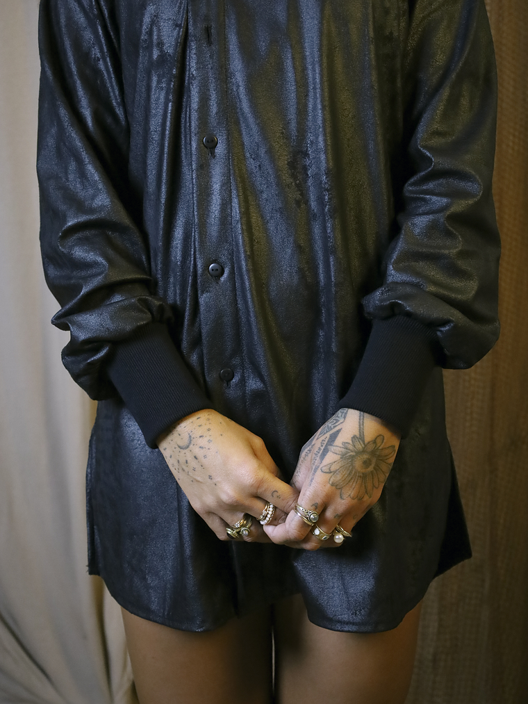 WAVE ASYMMETRIC SHIRT 6