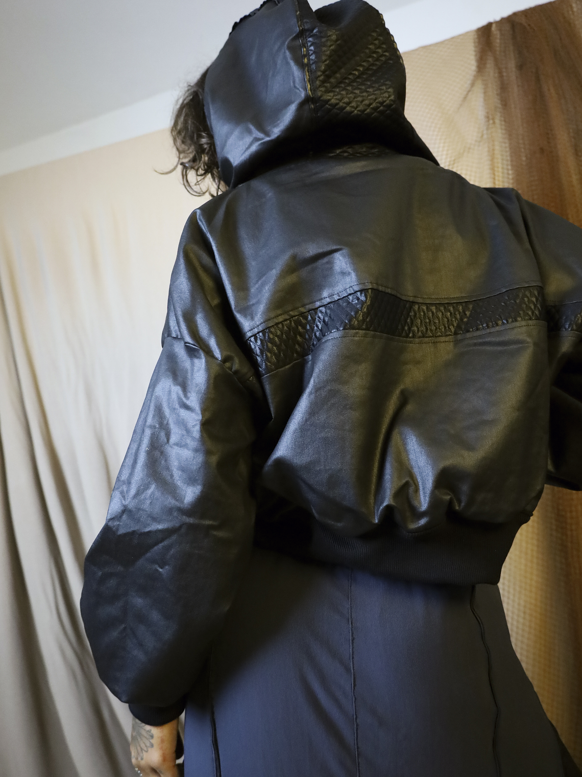 PANTHERA BOMBER CROP 3