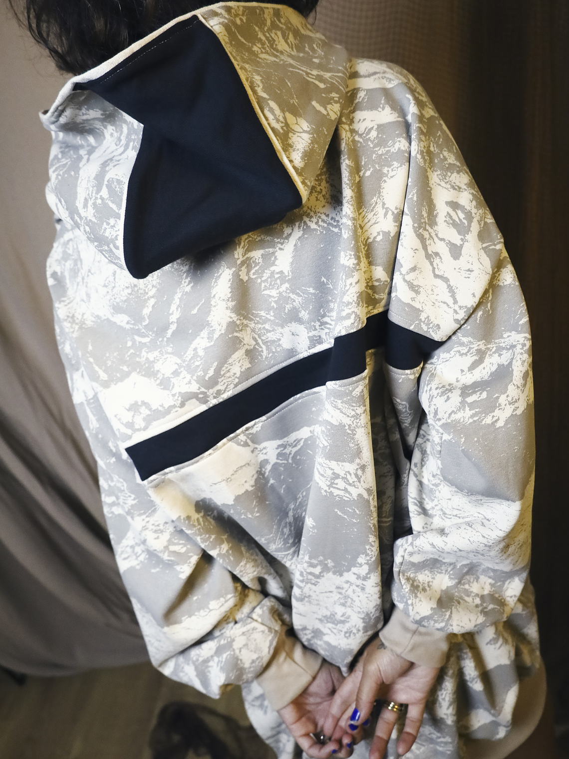 DESERT HOODIE DRESS 4