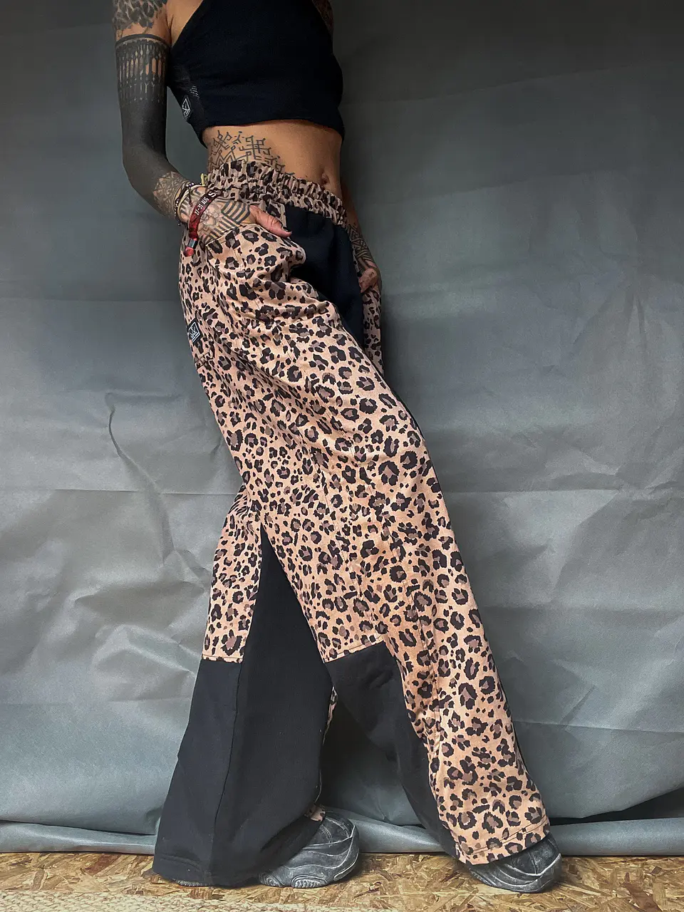 Lion Pants  4