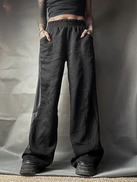 Lion Pants 