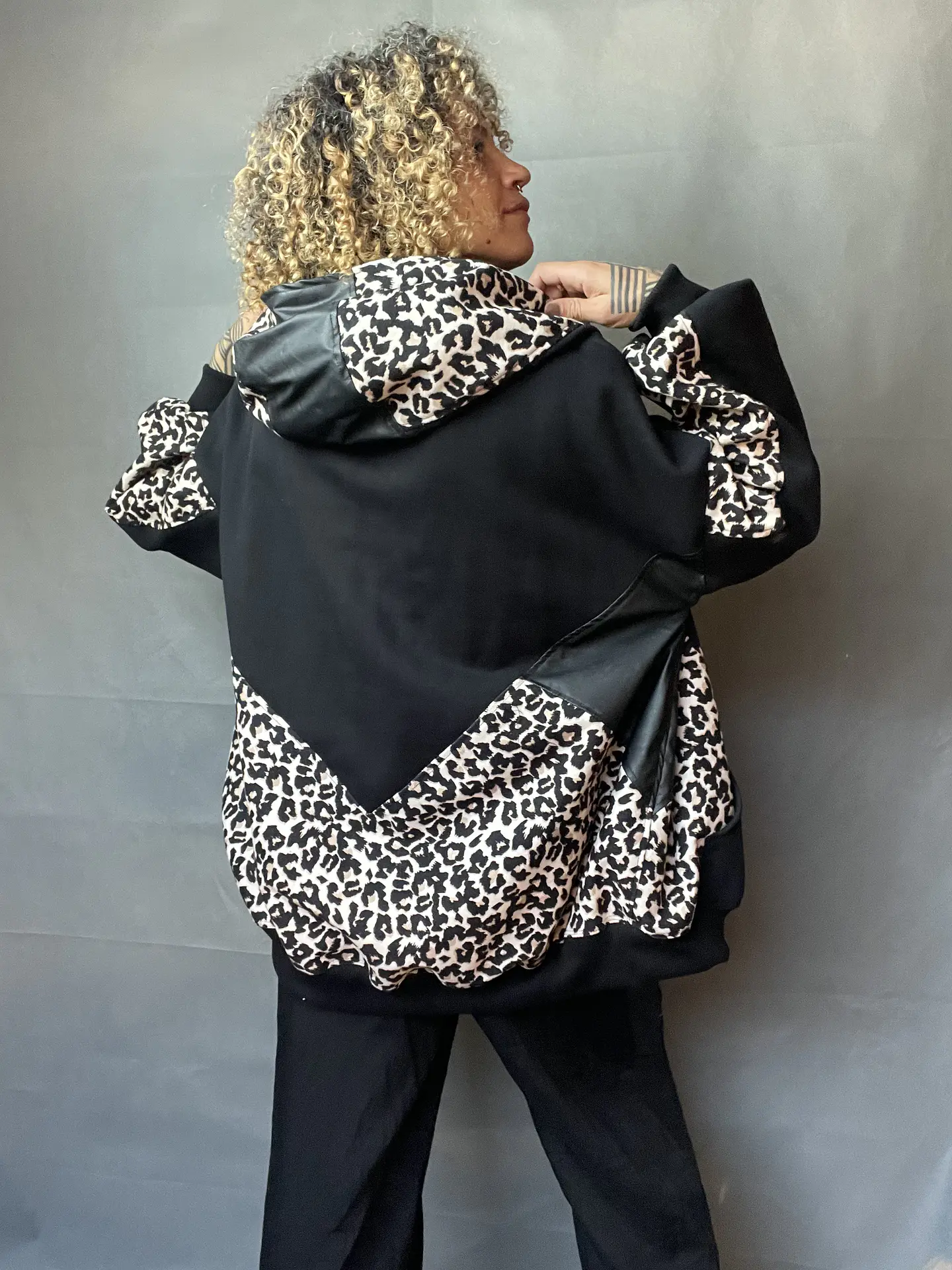 PANTHERA BOMBER   3