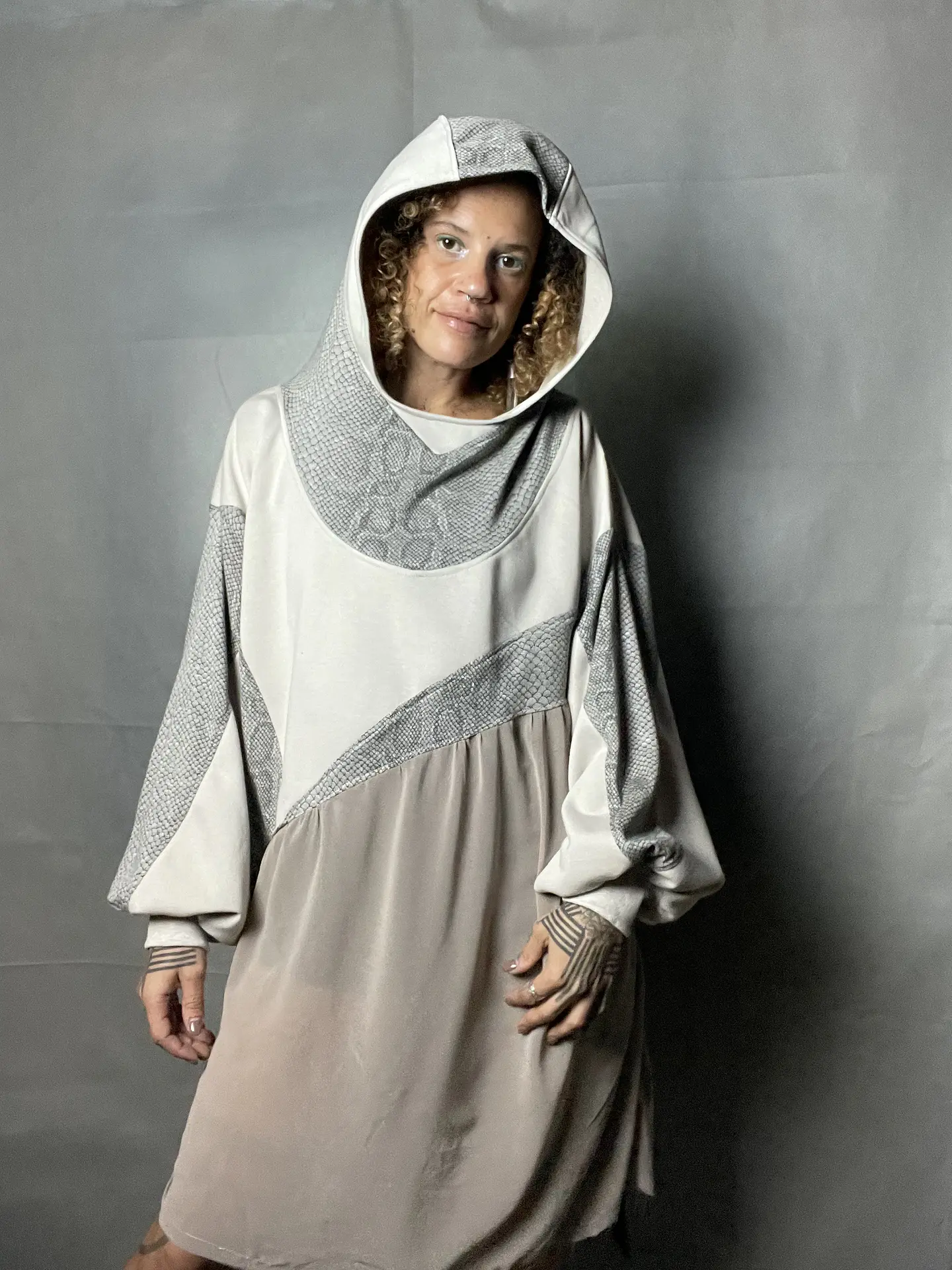DUNE Hooded DRESS 4