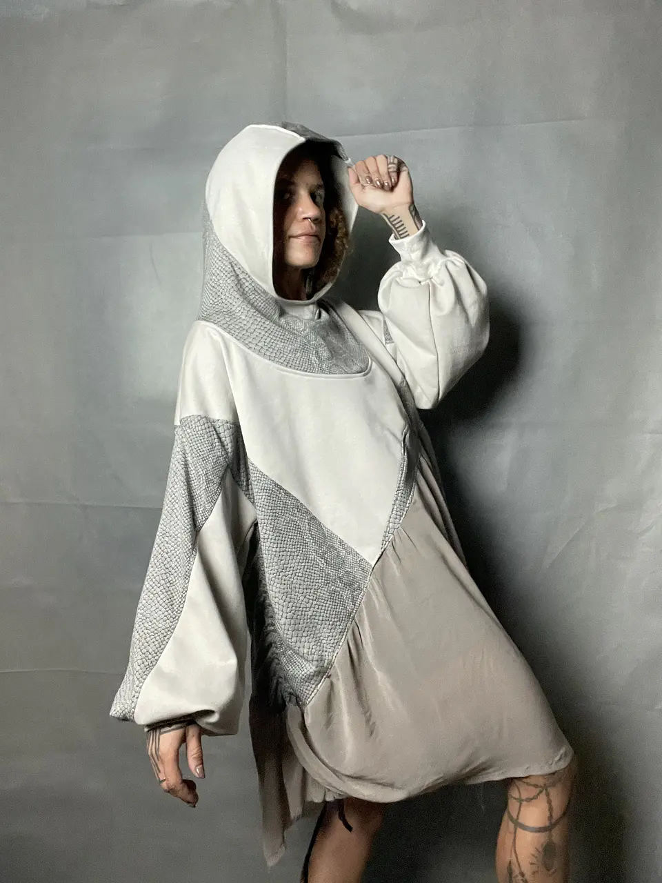 DUNE Hooded DRESS 5