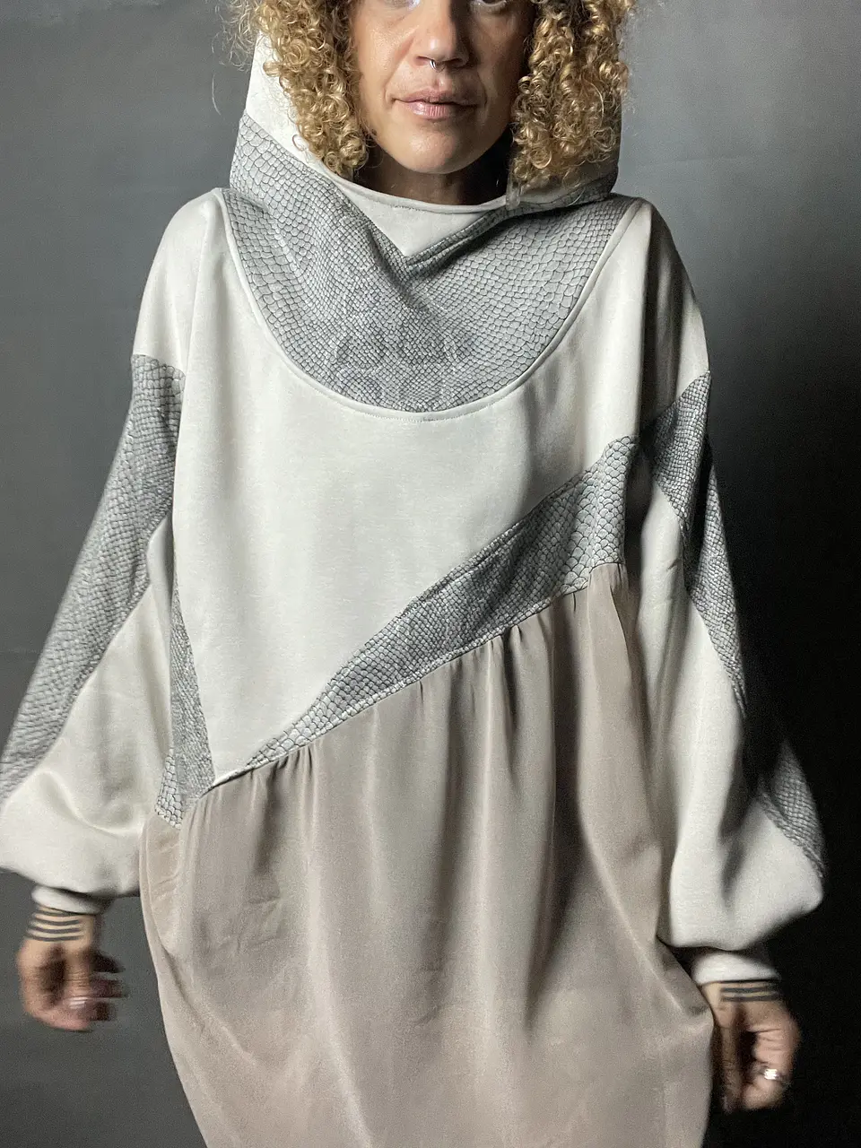 DUNE Hooded DRESS 9