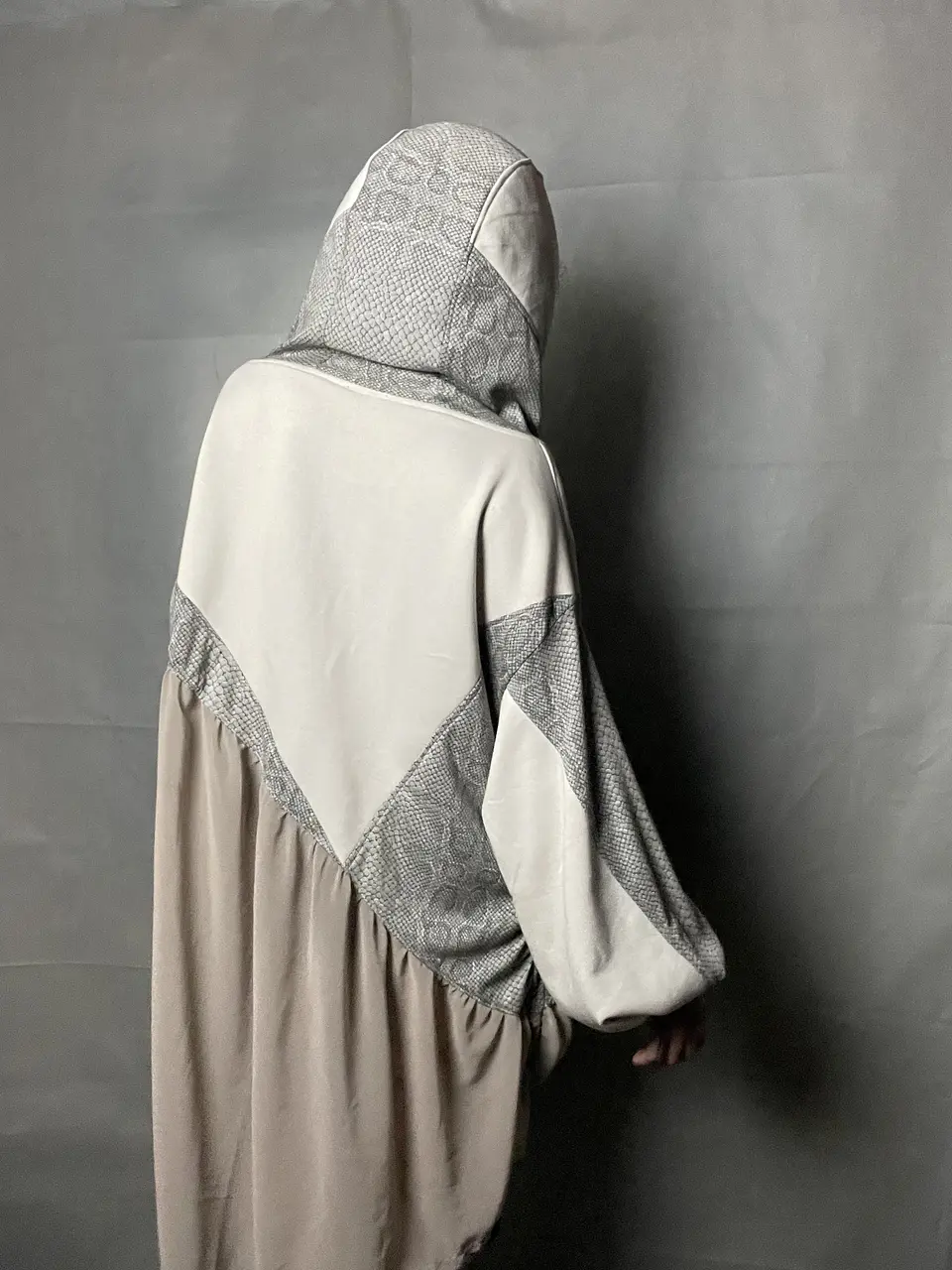 DUNE Hooded DRESS 16