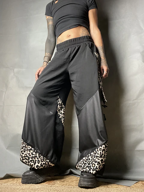 ROAM Cargo Pants