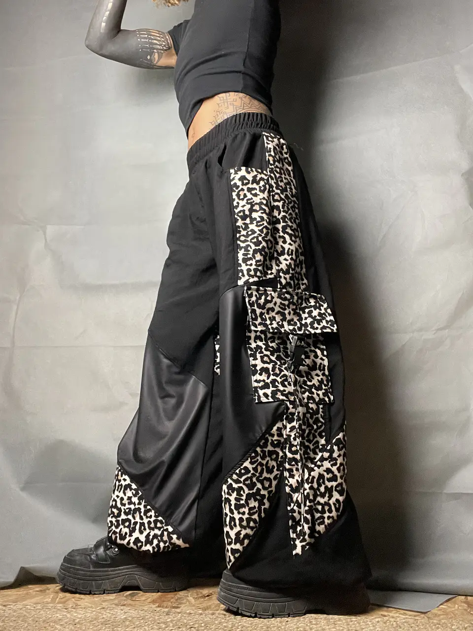 ROAM Cargo Pants 3