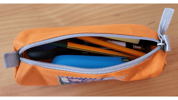 Estojo para lápis infantil 