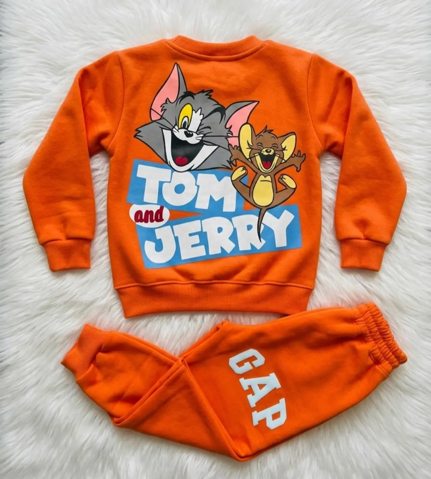 GAP TOM AND JERRY 3