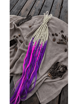 SET BLONDE, PURPLE & PINK