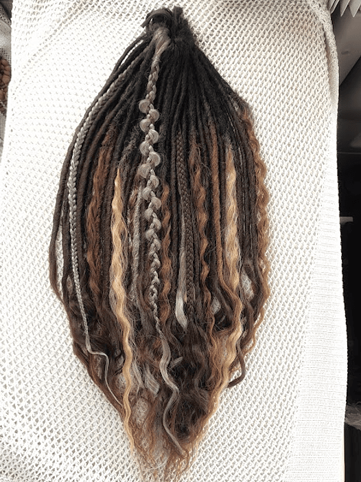 SET MIX BRAIDS AND CURLY DREADS 2