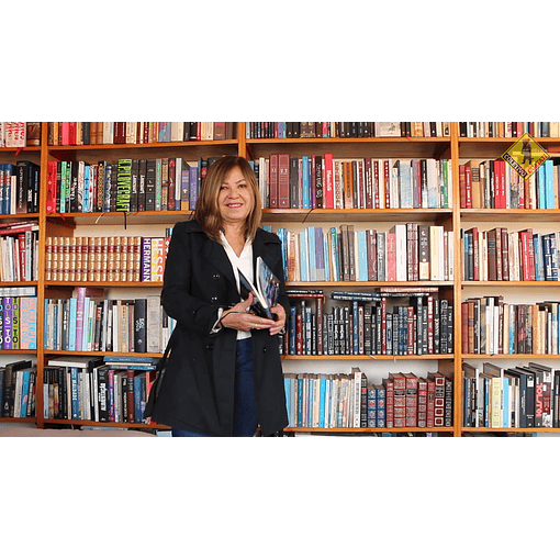 Vídeo # 341 - Poesia: Um cão sem asas - Poeta: José Martino - Recita: Fátima M. Brito