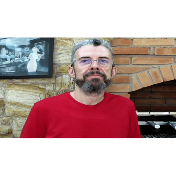 Vídeo # 70 - Poesia: Alma Grande e a Pessoa Fernando - Poeta: Luiz Gonzaga Neto - Recita: Marco Aqueiva