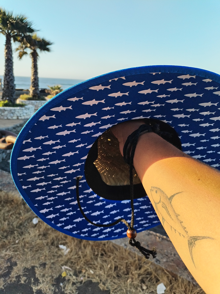 Sombrero azul badfish 2