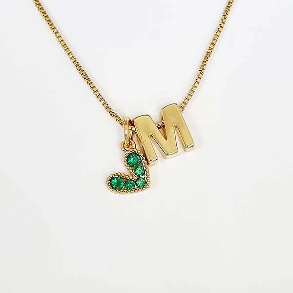 GRATIS TU LETRA✨CADENA 1LETRA DORADA & CORAZON AMORE VERDE