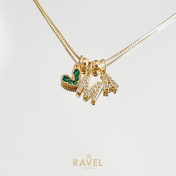 CADENA 2LETRAS BRILLANTES & CORAZON AMORE VERDE 