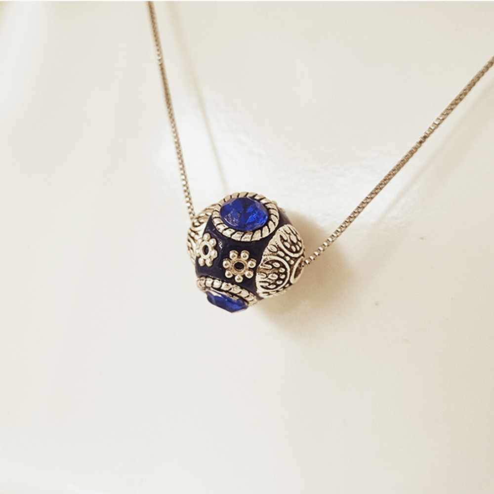 cadena esfera turca divina