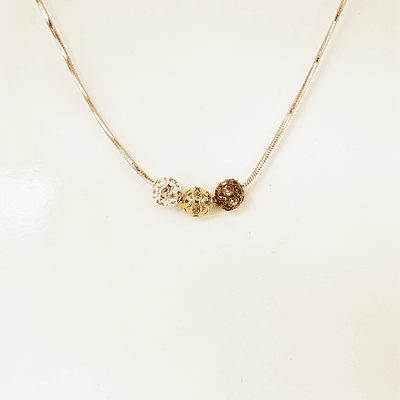 cadena esferas brillantes 