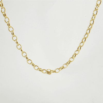 collar ovalado dorado