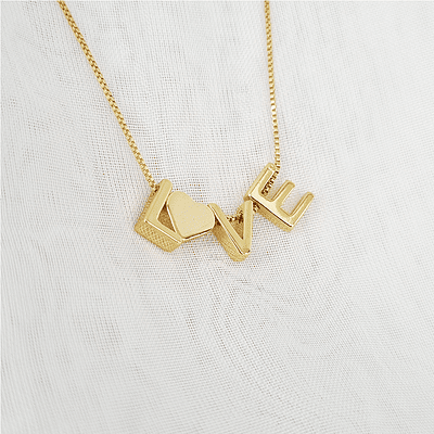 CADENA LOVE DORADO