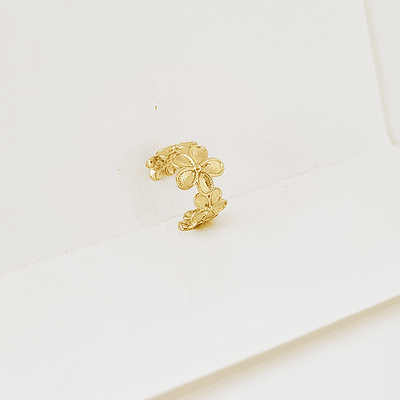 EARCUFF FLORES DORADAS