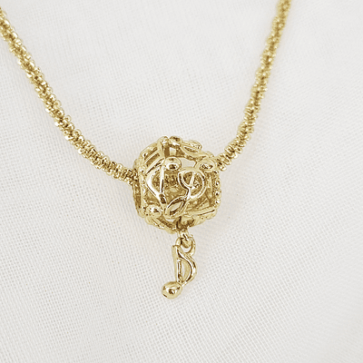 COLLAR PANDOR MUSICA DORADA