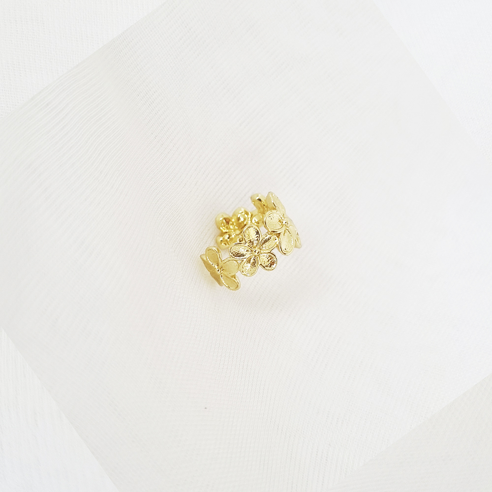 EARCUFF HOJITAS DORADAS