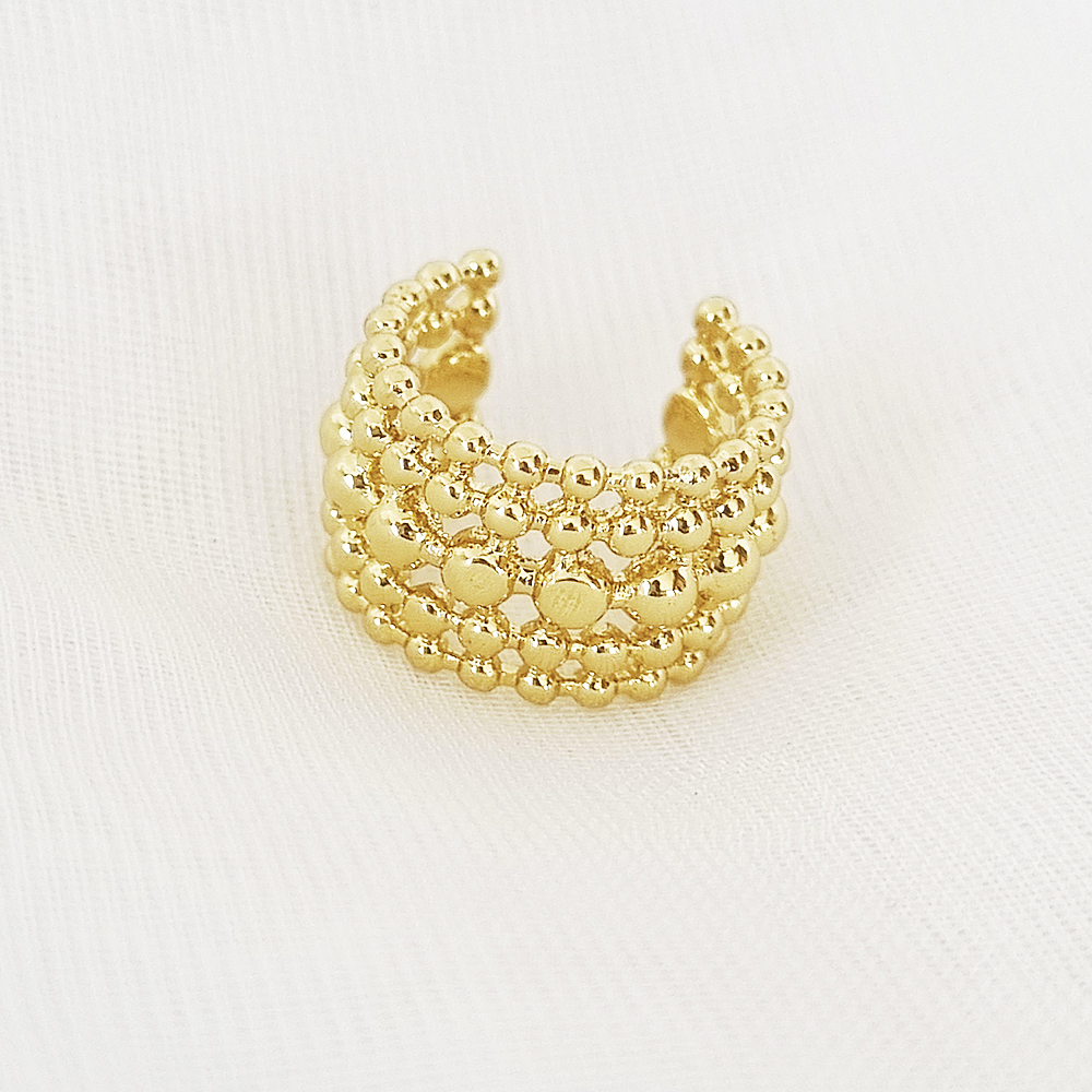 EARCUFF BOLITAS DORADAS