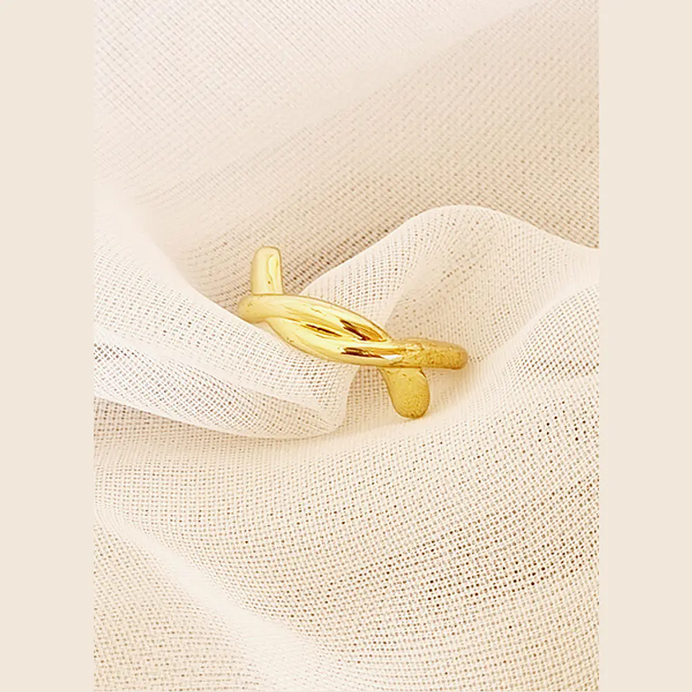 ANILLO CRUZADO DORADO