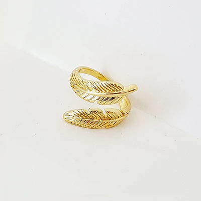 ANILLO HOJA DORADA