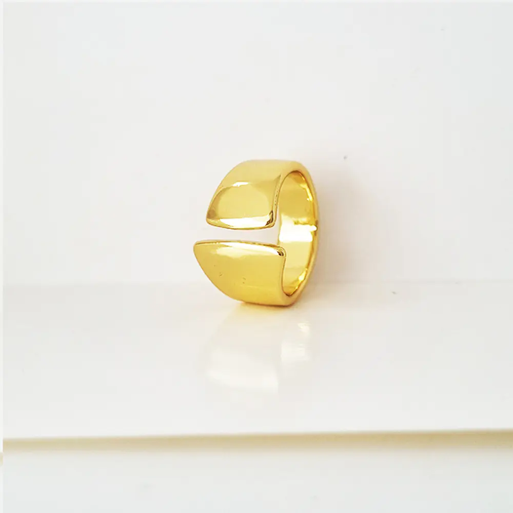 ANILLO ABSTRACT DORADO
