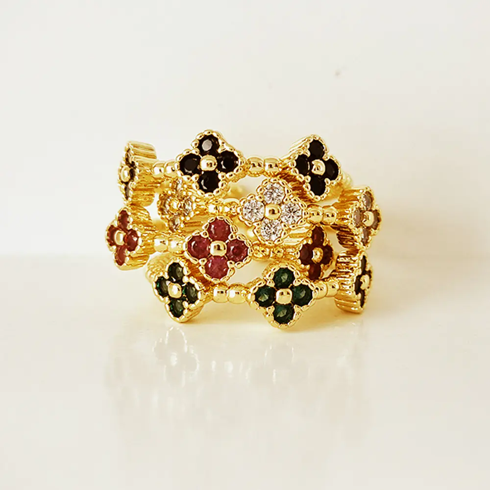 SET 4 ANILLOS TREBOL